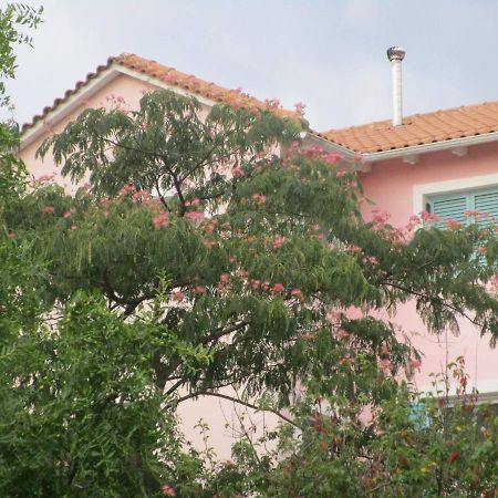 Zeus And Hera Apartments نِكيانا المظهر الخارجي الصورة