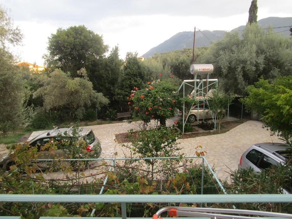 Zeus And Hera Apartments نِكيانا المظهر الخارجي الصورة