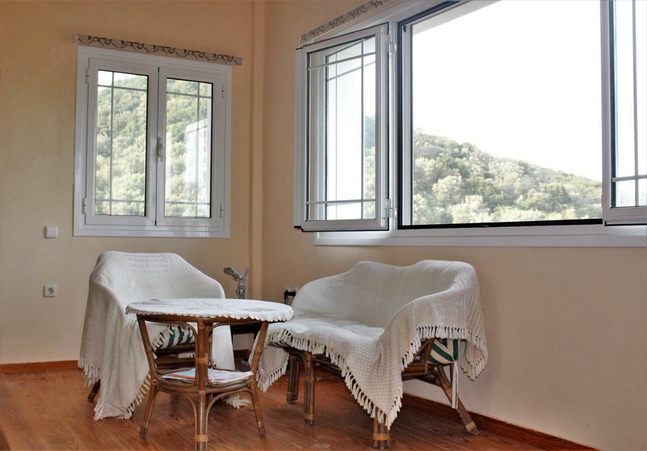 Zeus And Hera Apartments نِكيانا المظهر الخارجي الصورة